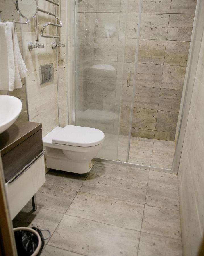 7 Days Hotel Almaty Ngoại thất bức ảnh