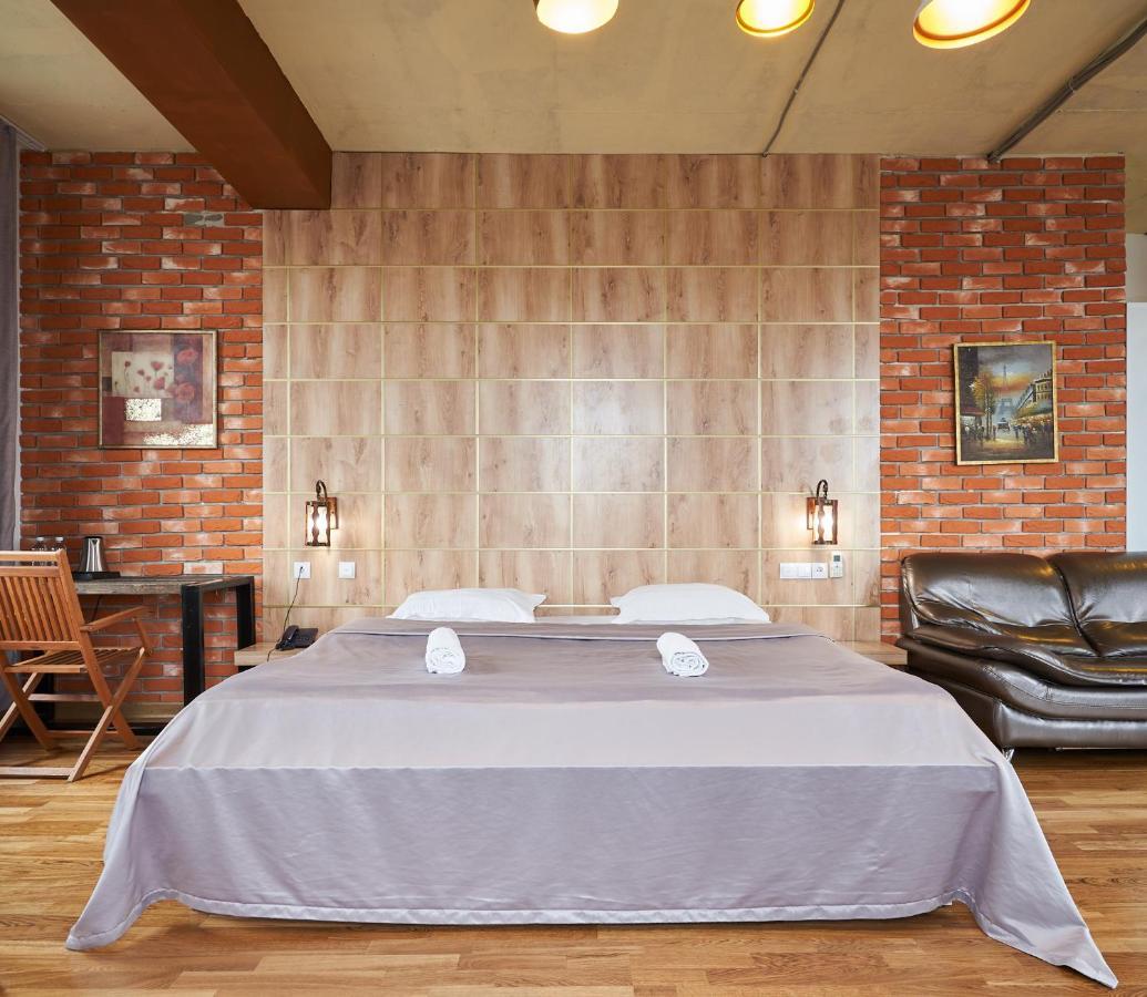 7 Days Hotel Almaty Ngoại thất bức ảnh