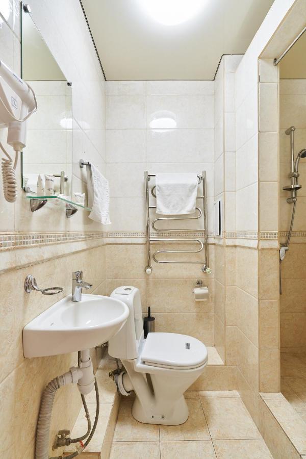 7 Days Hotel Almaty Ngoại thất bức ảnh