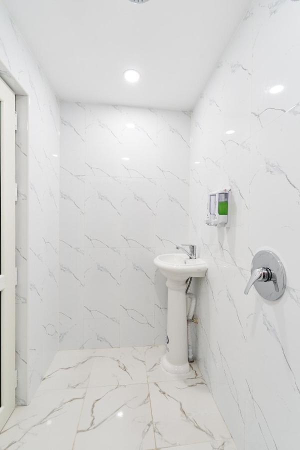 7 Days Hotel Almaty Ngoại thất bức ảnh